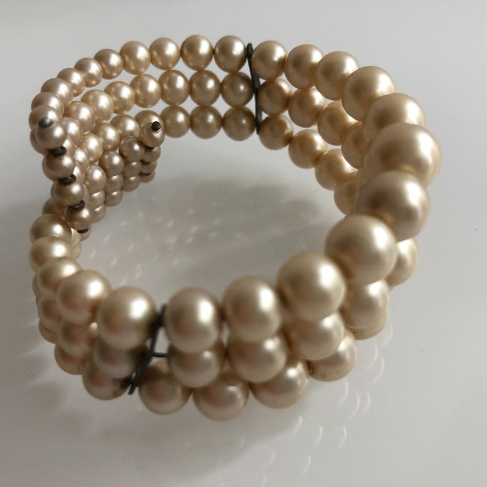 EUC - Vintage Pearl Cuff Bracelet - Picture 4 of 5